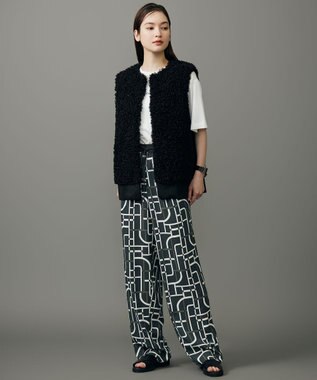 自由区 L 【17号サイズまで展開・カタログ掲載】ジオメトリックレトロプリント パンツ グレーベース