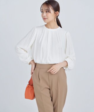 組曲 L 【WEB限定】ジョーゼットシフォン タックブラウス アイボリー系