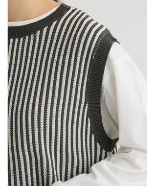 Green Parks ストライプドロストベスト Charcoal Gray