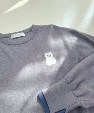 Feroux 【猫カフェMOCHAコラボ】しらたまくん刺繍 ニット グレー系
