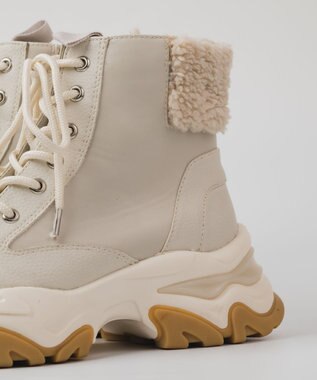 BONTRE 【PRECIEUX JOUET/プレシュウジュエ】ボリュームソールボアハイカットスニーカー オフホワイト