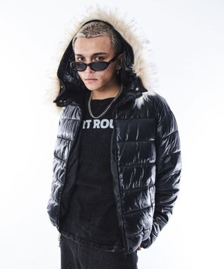 WEGO 【ユニセックス着用ITEM】2WAYシャイニーパファーフーディー ブラック