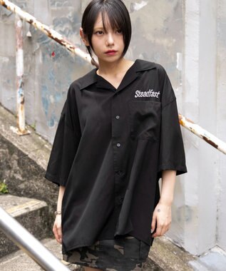 WEGO 【ユニセックス着用ITEM/MLサイズ展開】オープンカラーグラフィックシャツ（SS） ブラック