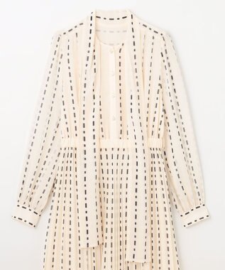 GRACE CONTINENTAL ドットストライププリントワンピース キナリ