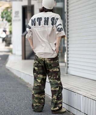 WEGO 【ユニセックス着用ITEM】アクセ付きストレートロゴT（SS） ベージュ