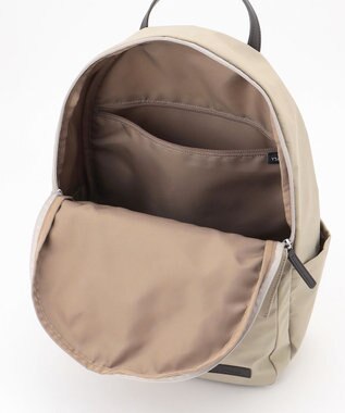 Y'SACCS ダブルタブ　トラベルデイパック ライトベージュ
