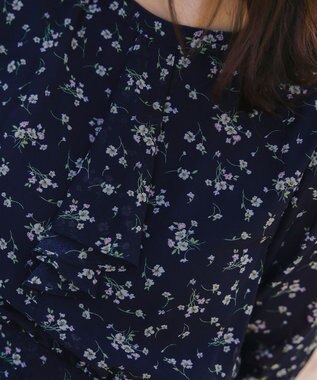 Tiaclasse L 【新色追加・洗える】花柄フリルドレープワンピース ダークネイビー