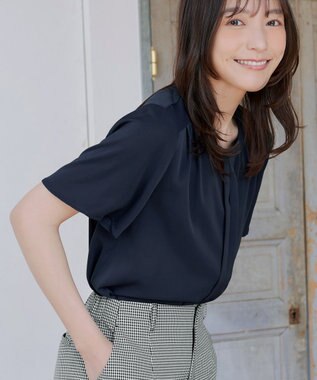 Tiaclasse 【新色追加・2WAY】ノーカラーブラウス ネイビー