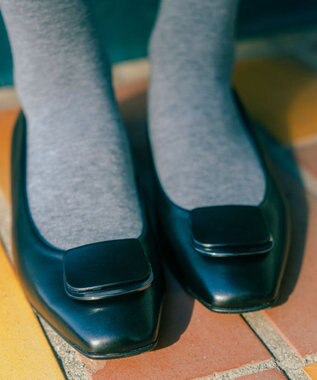 REGAL FOOT COMMUNITY 【ビューフィット】A80W 晴雨兼用バックルフラットパンプス