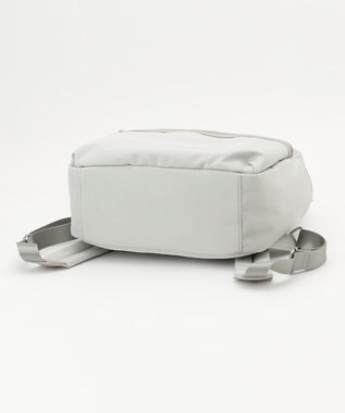 組曲 【PC用ポケット付き】ナイロンポケット バックパック アイボリー系