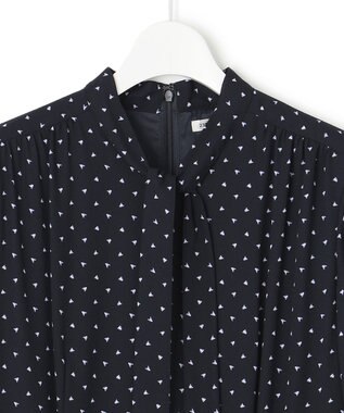 23区 【洗える】トライアングルプリント ボウタイ ワンピース ネイビープリント