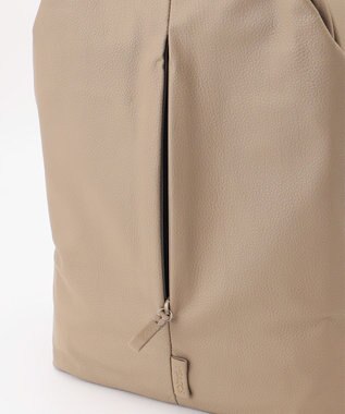 Y'SACCS 【MADE IN JAPAN】　WELLBA　人間工学バックパック　Mサイズ グレージュ