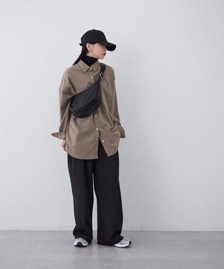 russet ナイロンラウンドショルダーバッグ (CE-1327-WEB) Black2