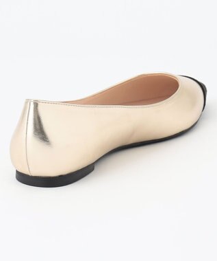 23区 【APPLAUDIR】バイカラーフラットパンプス ゴールド系