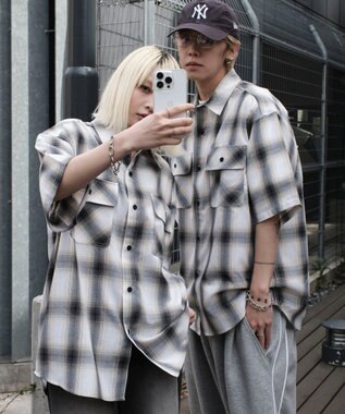 WEGO 【ユニセックス着用ITEM/SMLサイズ展開】オンブレチェックシャツ（SS） 柄2