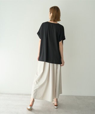 YECCA VECCA 裾ドロストデザインロゴTee Black