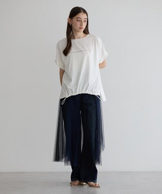 YECCA VECCA 裾ドロストデザインロゴTee Off White