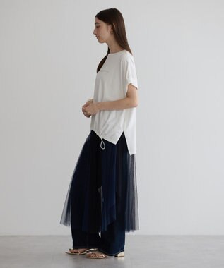 YECCA VECCA 裾ドロストデザインロゴTee Off White