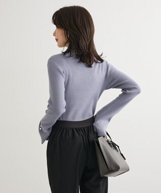 Green Parks ・ｓｗｉｎｇ　ｂｙ　袖パールボタンフレアリブニット Blue