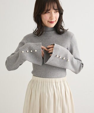 Green Parks ・ｓｗｉｎｇ　ｂｙ　袖パールボタンフレアリブニット Gray Mixture