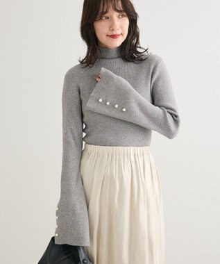 Green Parks ・ｓｗｉｎｇ　ｂｙ　袖パールボタンフレアリブニット Gray Mixture