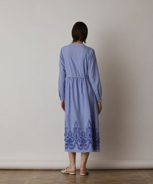 GRACE CONTINENTAL ストライプ刺繍ワンピース ブルー