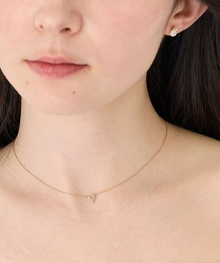 Phoebe 〈金属アレルギー対応〉Vラインミニパールネックレス　V字デザイン/小粒パール ホワイト