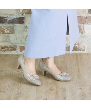 Riz raffinee <Riz raffinee>【高機能】スクエアドレープパンプス ベージュメタリック