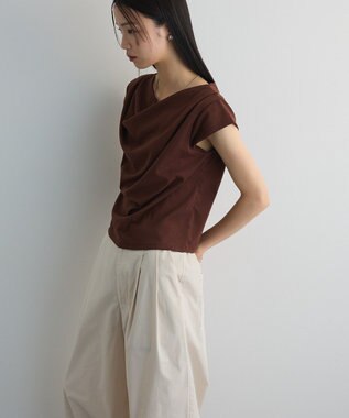 Green Parks ドレープオフショルフレンチ袖Ｔシャツ Brown