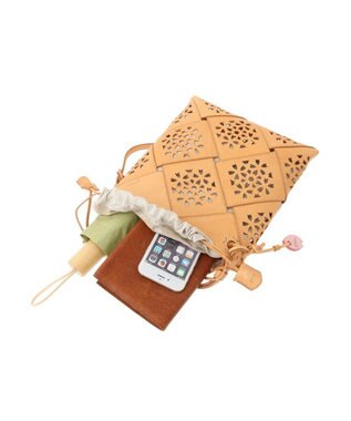 genten フラッターバスケット ショルダーバッグ ヌメベージュ