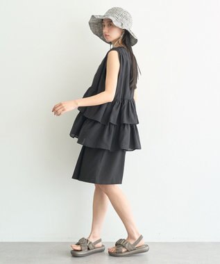 earth music&ecology フリルティアードベスト Black