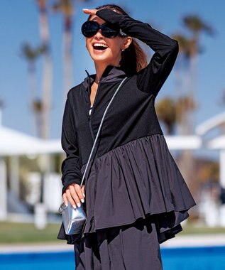 UNFILO Light Move ショートパンツ チャコール