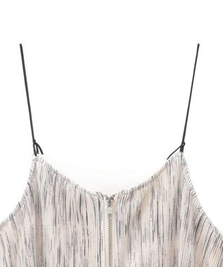 Green Parks ・ＥＬＥＮＣＡＲＥ　ＤＵＥ　フロントＺＩＰプリーツワンピ Beige