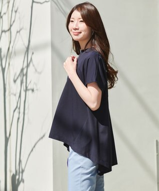 UNFILO 【シワになりにくい】BEAUTY FORM バックフレアTシャツ ネイビー