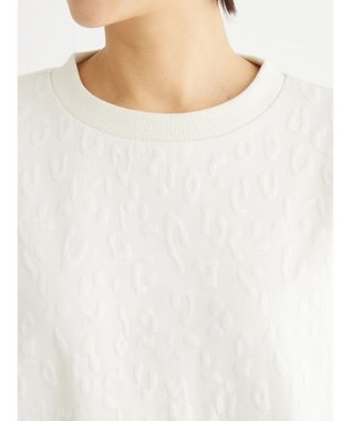 Green Parks ヒョウ柄ジャガードプルオーバー Ecru