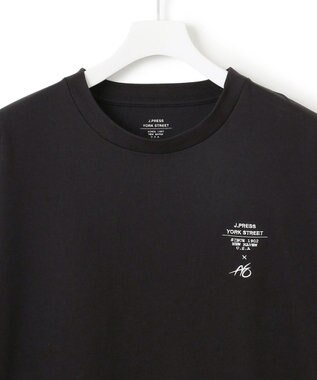 J.PRESS YORK STREET 【UNISEX】【NAO YOSHIHARAコラボ】MAIKO グラフィック Tシャツ ブラック系