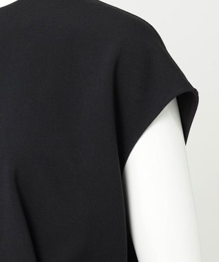 23区 【R(アール)】ダブルクロス ベルテッドブラウス ブラック系