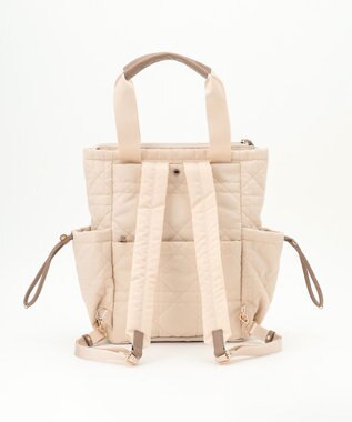 LA BAGAGERIE グリッドキルティングリュック アイボリー