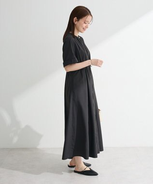 Green Parks サマ見えタックギャザーワンピース Charcoal Gray