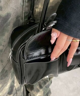 WEGO ベルト2ポケットデザインボストンバッグ ブラック