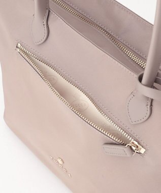 TOCCA 【一部WEB限定カラー】LAUREL NYLONBAG ナイロンバッグ ベージュ系