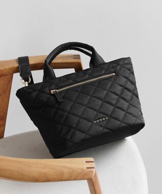 TOCCA TRACE PAVE FASTENER TOTE ナイロンキルトバッグ ブラック系