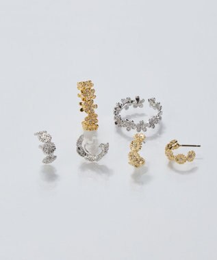 Phoebe 【金属アレルギー対応】マーガレットフラワーフープピアス　ゴールド ゴールド
