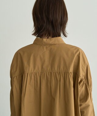 YECCA VECCA ドロストデザインギャザーシャツ Camel