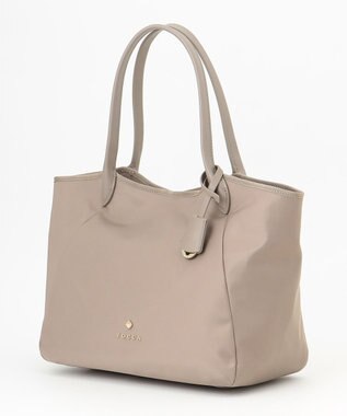 TOCCA 【A4サイズ対応・撥水】T-JARDIN NYLONBAG ナイロンバッグ ベージュ系