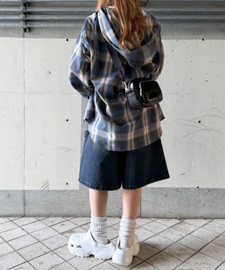 WEGO サークルポーチ付きスクエアショルダー ブラック