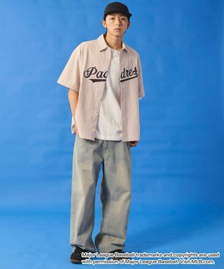 WEGO 【ユニセックス着用ITEM】別注MLBストライプグラフィックシャツ（SS） ブラウンストライプ