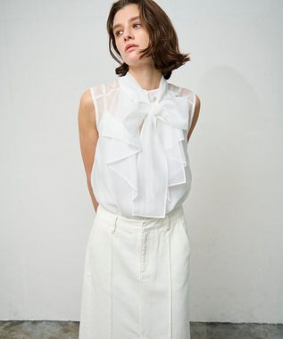 GRACE CONTINENTAL シアーボウタイノースリーブ ホワイト