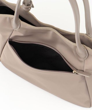 TOCCA 【A4サイズ対応・撥水】T-JARDIN NYLONBAG ナイロンバッグ ベージュ系