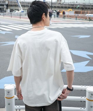 WEGO 【ユニセックス着用ITEM】アクセ付きグラフィックT（SS） ホワイト